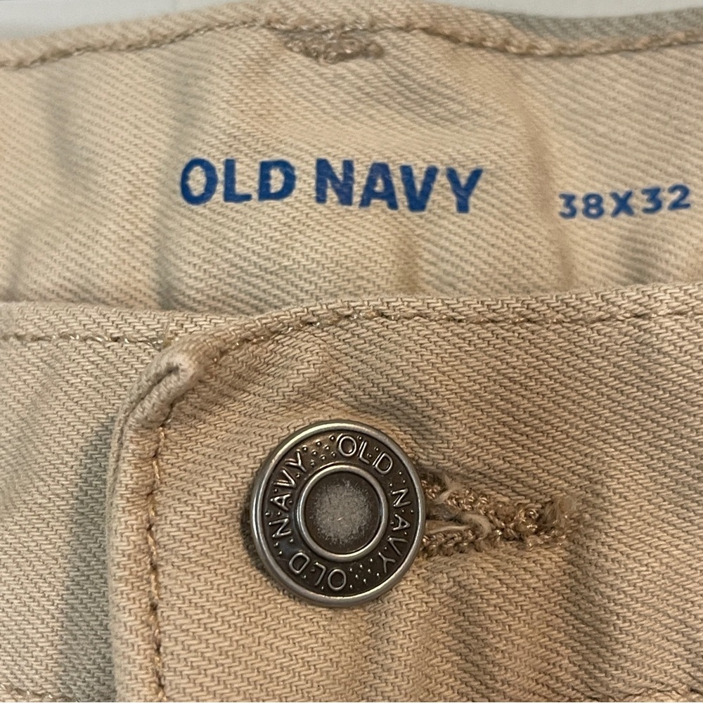 Old Navy Men's Tan Athletic Taper Jeans - Picture 4 of 6